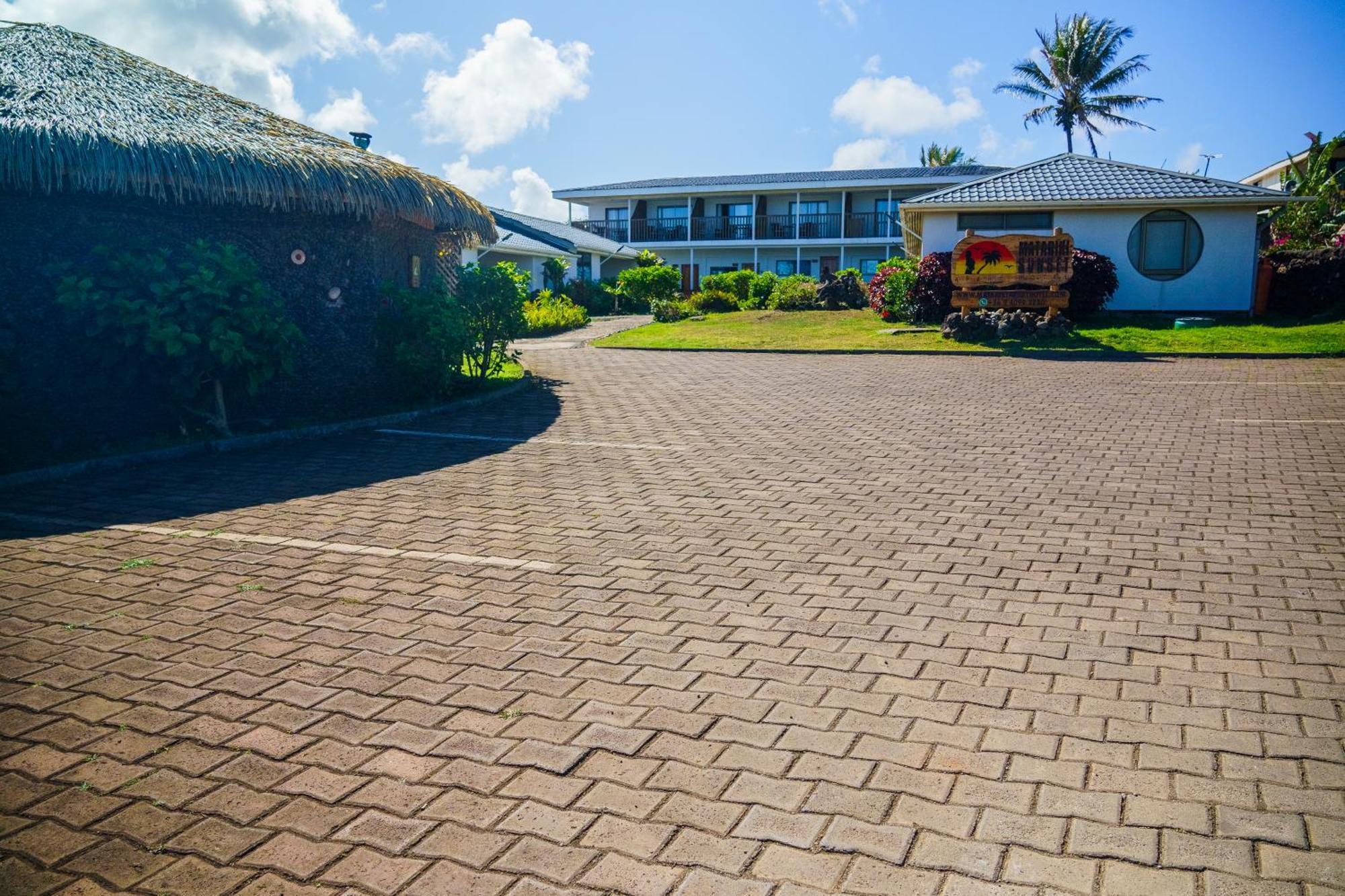 Matariki Sunset Apart Hotel Hanga Roa Exterior foto